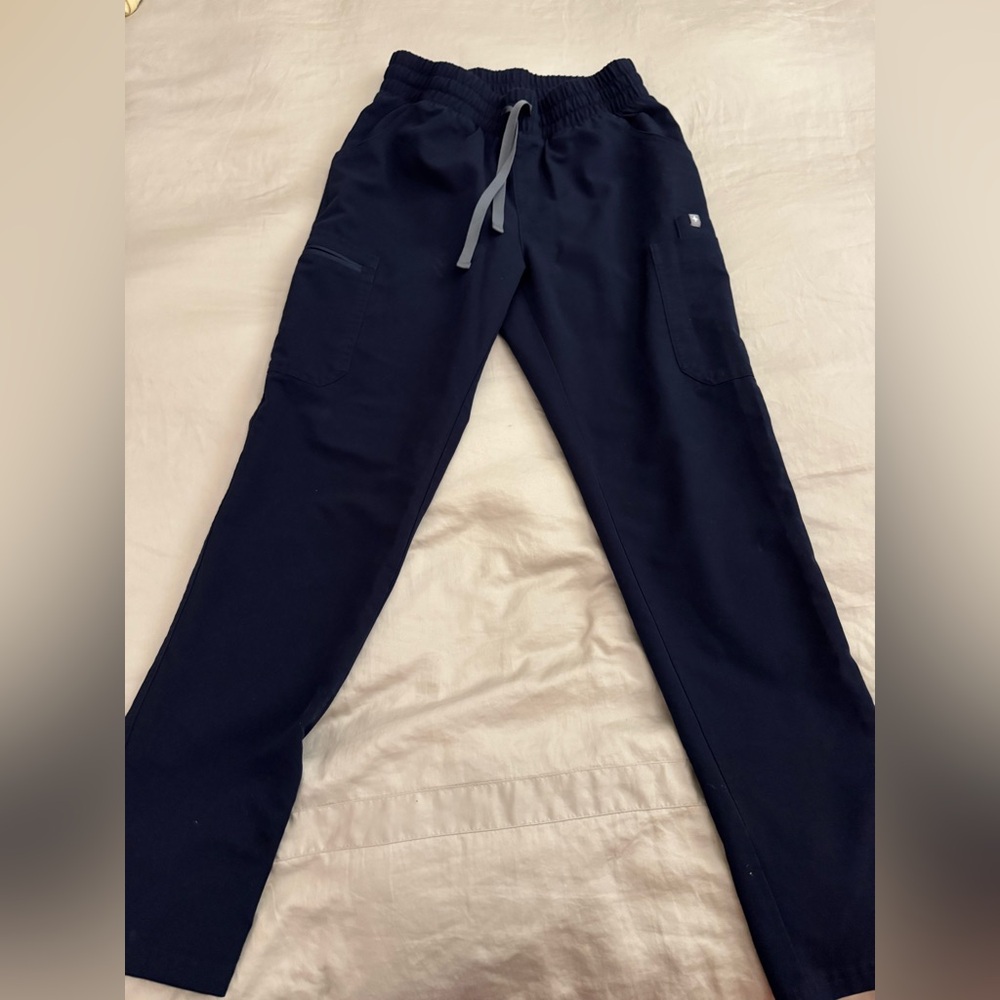 Figs Navy Women's Drawstring scrubs with Gray Tie